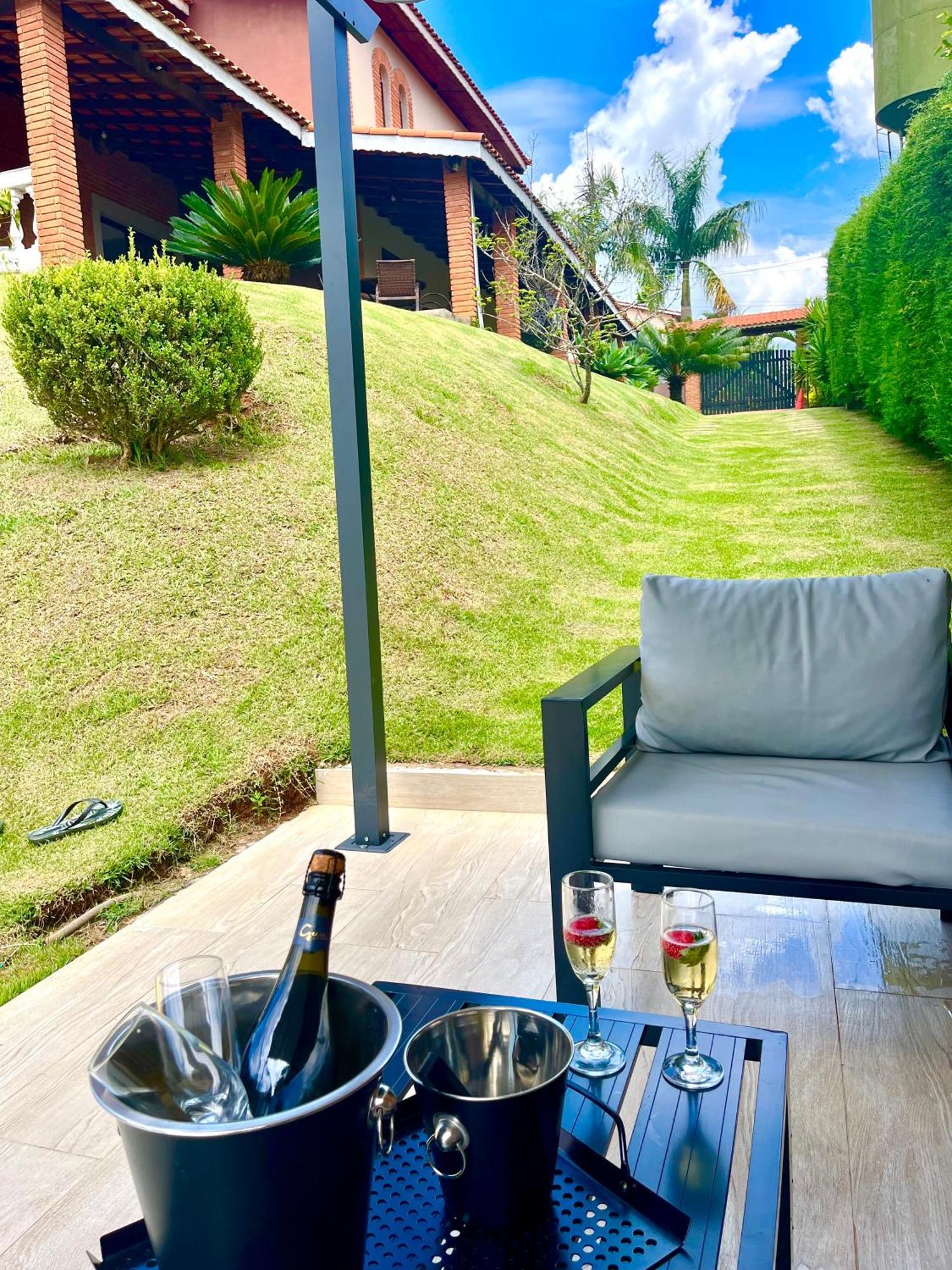Chacara Tha&Thi Cond Fechado Wi Fi Spa E Pisc Aquececimento Solar Bom Jesus dos Perdões Exterior foto